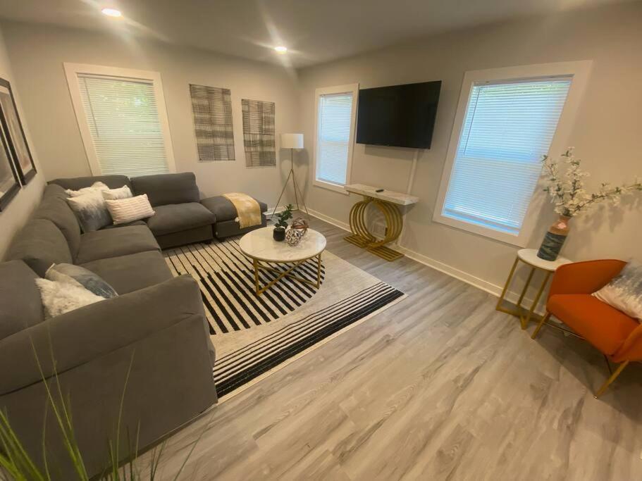 East Point Atlanta - Spacious 5Br Retreat! المظهر الخارجي الصورة